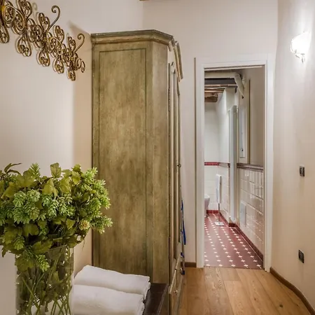 Apartamento Smart 2 Bedrooms Close To Bus Terminal Lucca